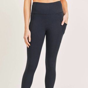 Mono B Essential Pocket Highwaist Leggings NWT! NEVER WORN! MSRP $48